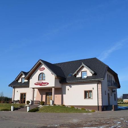 Hotel Dabrowka Niegowa Экстерьер фото